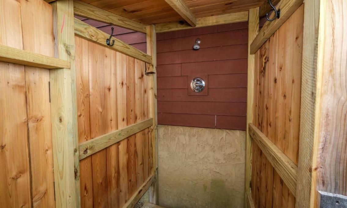 Jacksons Cabin Сивиървил Екстериор снимка